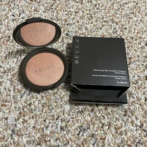 BECCA shimmering skin perfector in rose gold
